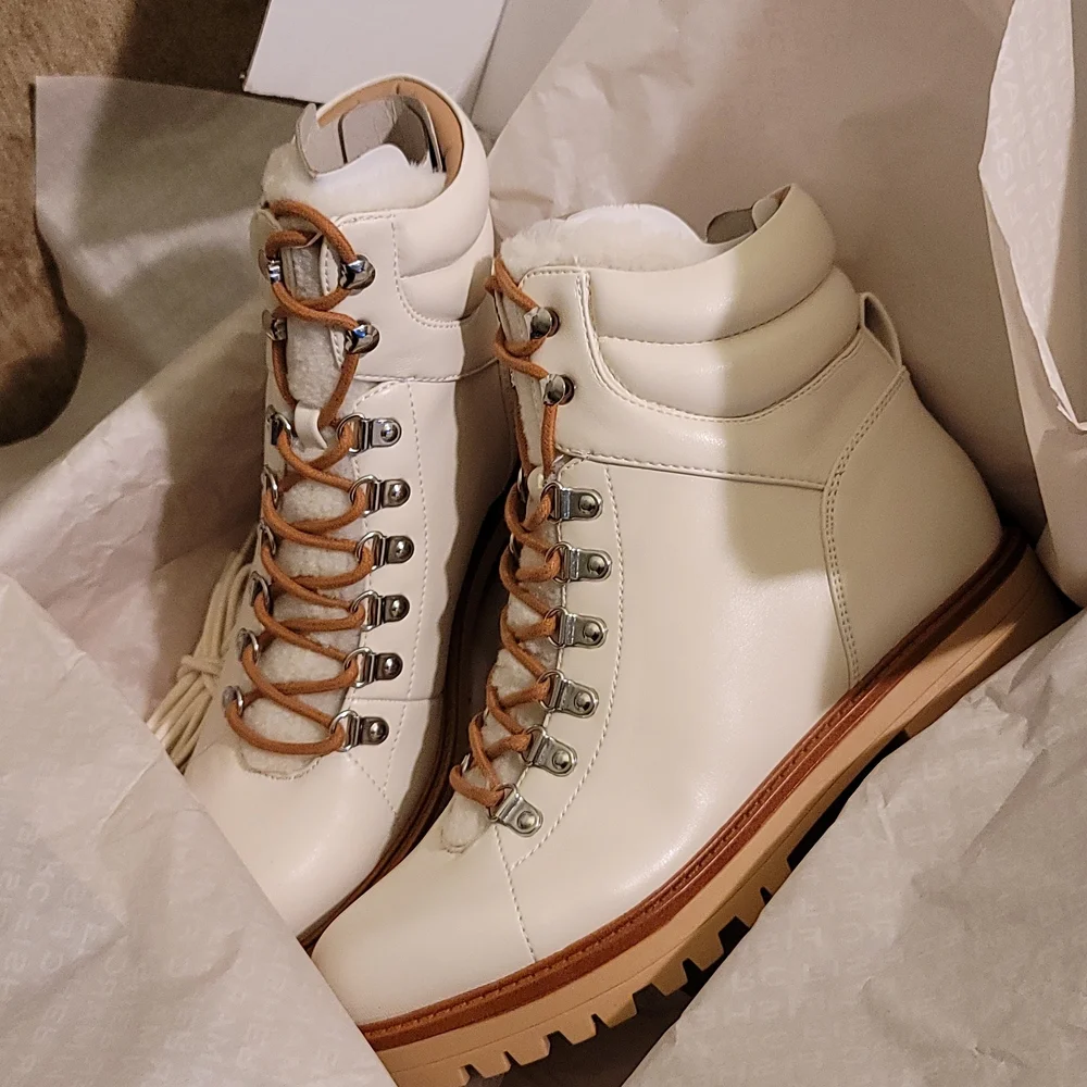 Marc Fisher MALLIE Lug Sole Sherpa Booties - Picture 5 of 16